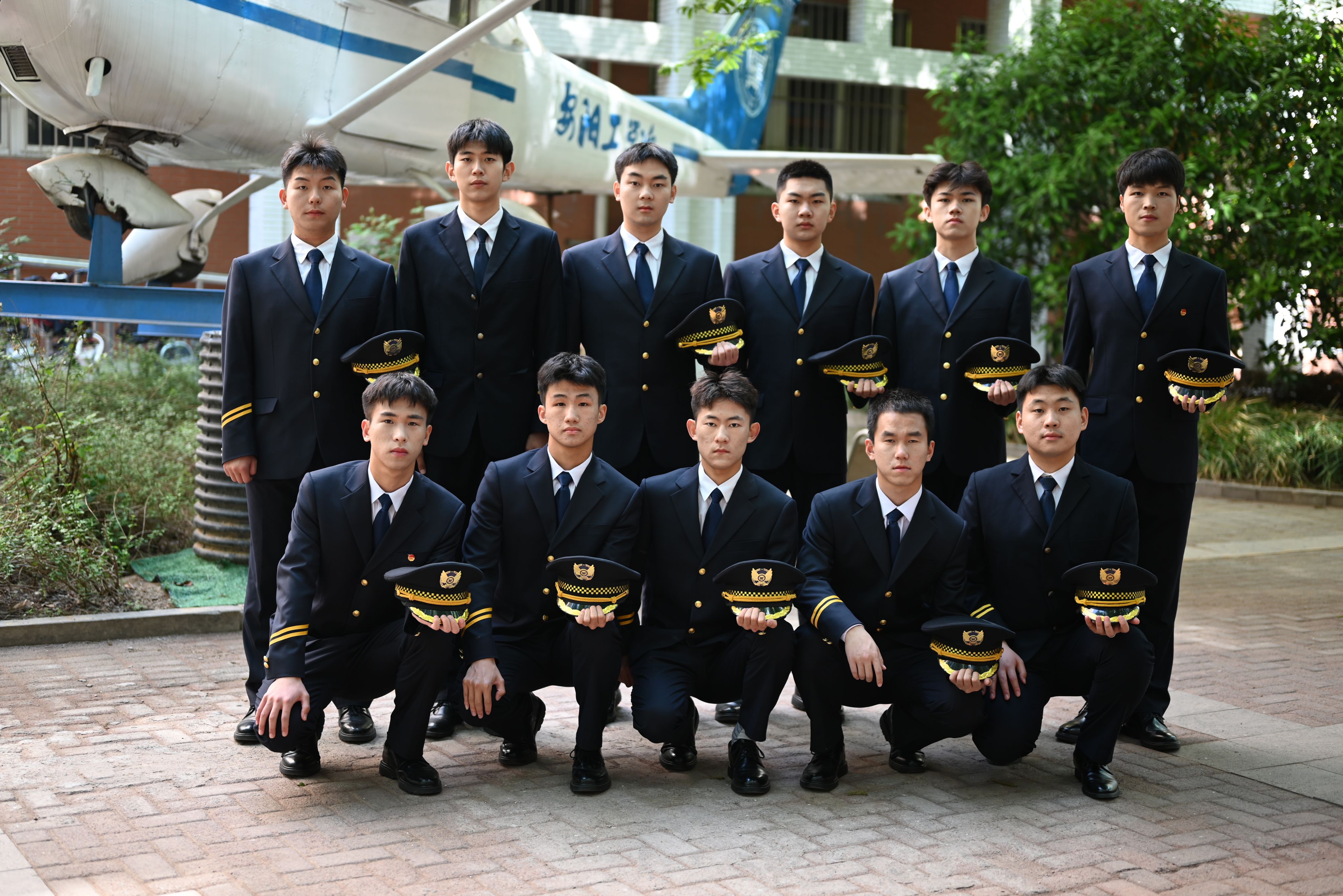 18e3d3a4e0ead514ff1318c9bc5afbe